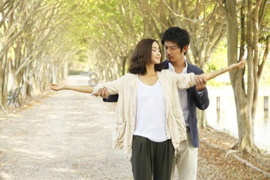 smart 精灵#3 25 周年星空纪念版车型今日上市,5.4 秒“破百”